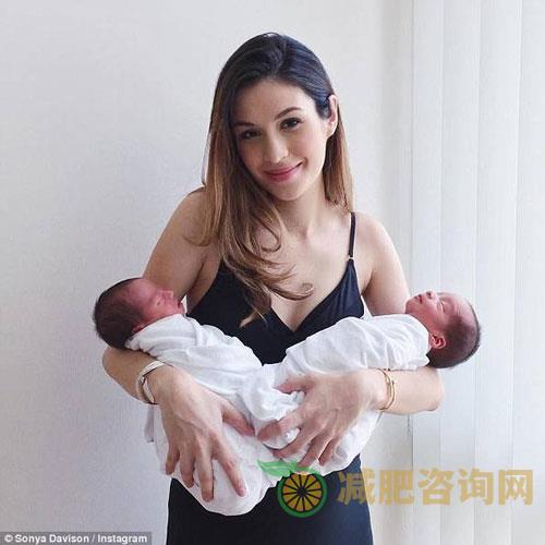 新加坡辣妈怀双胞胎 产后3周迅速恢复身材-第5张图片-减肥咨询网