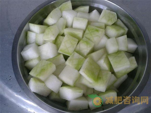 冬瓜减肥食谱：晚餐轻松瘦身-第2张图片-减肥咨询网