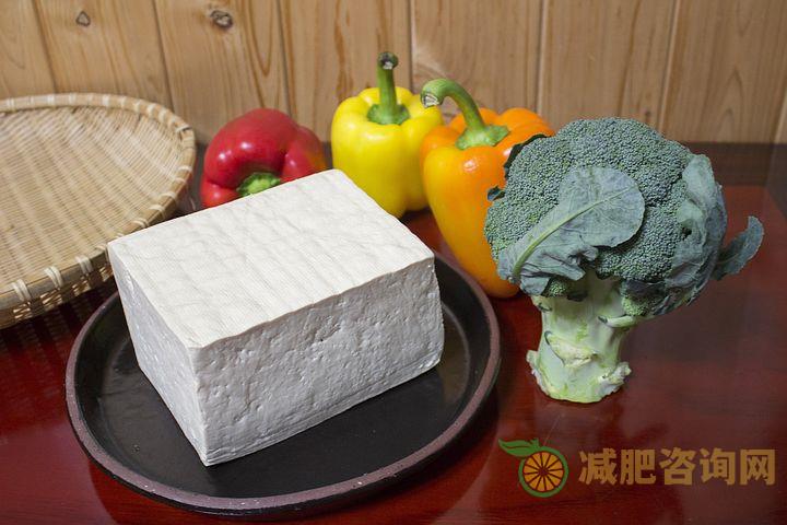 豆腐的减肥食谱有哪些-第1张图片-减肥咨询网
