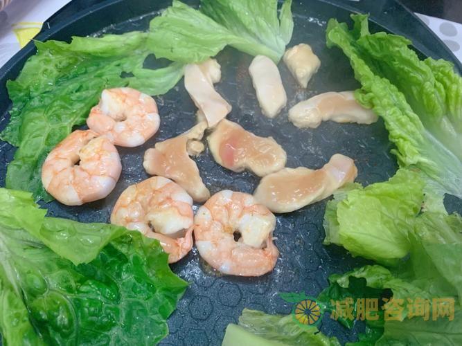 鸡胸肉：减肥餐的最佳选择-第1张图片-减肥咨询网