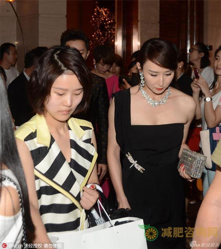 从明星到普通新妈妈，产后减肥需要这样做-第1张图片-减肥咨询网