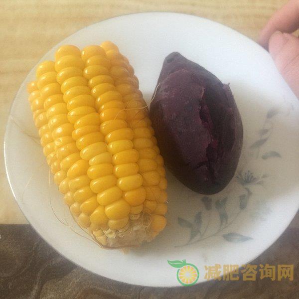 夏季玉米健康减肥餐-第1张图片-减肥咨询网 夏季玉米健康减肥餐-第1张图片-减肥咨询网