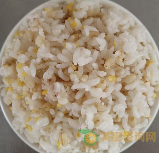 粗粮粥减肥食谱，健康瘦身轻松实现-第2张图片-减肥咨询网