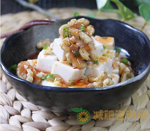 两款美味豆腐减肥食谱-第1张图片-减肥咨询网 两款美味豆腐减肥食谱-第1张图片-减肥咨询网
