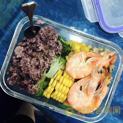 暑假学生减肥计划月瘦20斤 饮食运动相结合-第1张图片-减肥咨询网