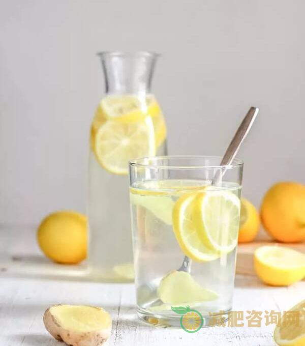 分享柠檬水的正确泡法减肥操作步骤 教你如何轻松减肥-第2张图片-减肥咨询网