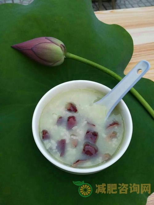 夏季减肥食谱更给力-第1张图片-减肥咨询网 夏季减肥食谱更给力-第1张图片-减肥咨询网