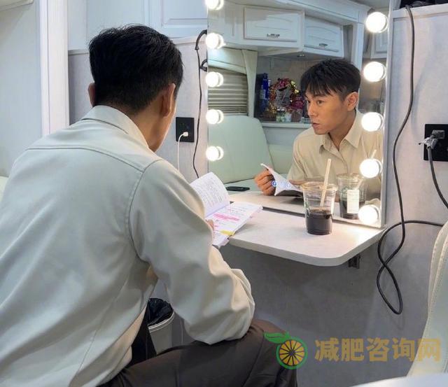 本草纲目减肥操:古代智慧的结晶,还是现代减肥的有效方法?-第2张图片-减肥咨询网 本草纲目减肥操:古代智慧的结晶,还是现代减肥的有效方法?-第2张图片-减肥咨询网