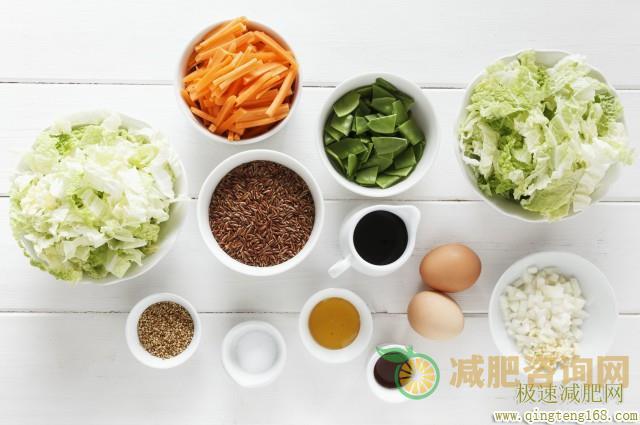 黄瓜鸡蛋减肥食谱一周，健康瘦身无负担-第1张图片-减肥咨询网