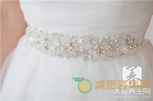 如何选择产后收腹带呢-第1张图片-减肥咨询网