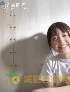 适合在家做的减肥操 简单运动轻松燃脂-第3张图片-减肥咨询网