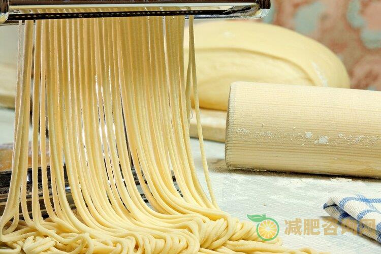 减肥不伤胃的食谱有什么 推荐一种很健康的减肥食谱-第1张图片-减肥咨询网 减肥不伤胃的食谱有什么 推荐一种很健康的减肥食谱-第1张图片-减肥咨询网