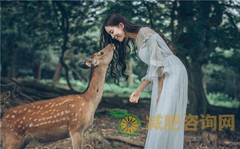 每天坚持这几个臀部减肥运动,腿型真的好看了很多-第1张图片-减肥咨询网 每天坚持这几个臀部减肥运动,腿型真的好看了很多-第1张图片-减肥咨询网