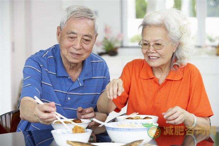 上身胖的减肥运动动作,四个动作就可以减肥成功-第5张图片-减肥咨询网 上身胖的减肥运动动作,四个动作就可以减肥成功-第5张图片-减肥咨询网