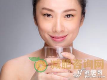 黄焖鸡米饭能否成为减肥餐?-第1张图片-减肥咨询网 黄焖鸡米饭能否成为减肥餐?-第1张图片-减肥咨询网