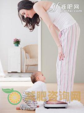 新妈产后应该怎么减肥?试试这几招-第1张图片-减肥咨询网 新妈产后应该怎么减肥?试试这几招-第1张图片-减肥咨询网