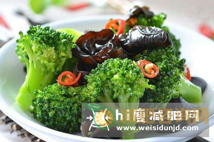 减肥食谱:香煎豆腐拌西兰花-第3张图片-减肥咨询网