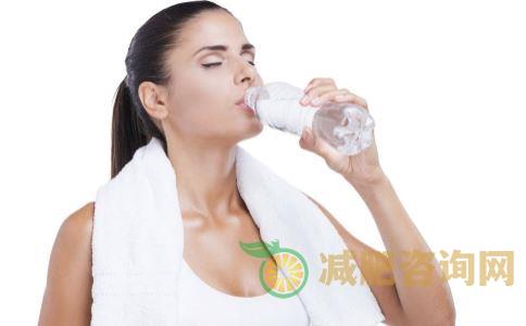 西兰花减肥食谱 减肥全靠吃出来-第1张图片-减肥咨询网