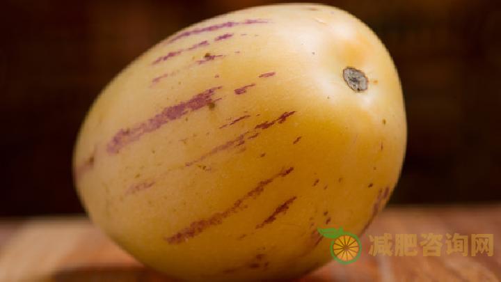 哪些低热量食谱能帮助减肥 为你支招三款低热量减肥食谱-第2张图片-减肥咨询网