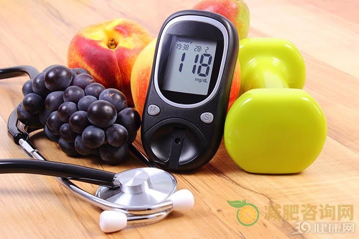 吃什么水果减肥最快?DIY果汁边喝边瘦-第1张图片-减肥咨询网 吃什么水果减肥最快?DIY果汁边喝边瘦-第1张图片-减肥咨询网