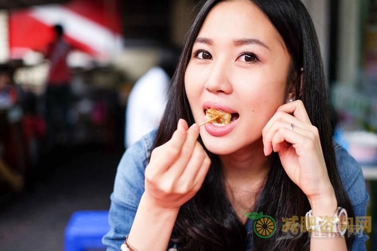 女性春季健康减肥食谱 洋葱和黑豆这样吃 成功减肥不是梦 -第1张图片-减肥咨询网 女性春季健康减肥食谱 洋葱和黑豆这样吃 成功减肥不是梦 -第1张图片-减肥咨询网