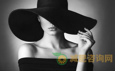 昆凌自曝减肥秘方 产后减肥只需4招-第1张图片-减肥咨询网