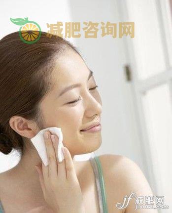 瘦脸霜塑造出脸部黄金比例