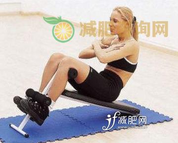 腹肌板运动