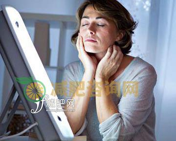 冬天的确是会让人变瘦的季节