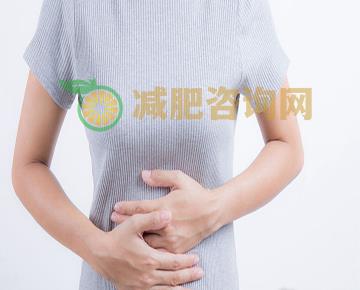 按摩腹部