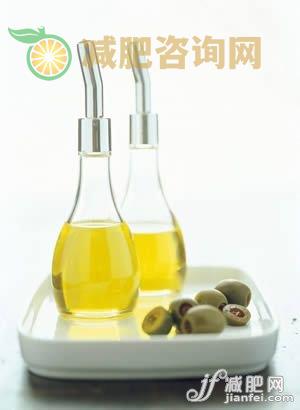 煎炸油,植物油,脂肪,减肥,陷阱 煎炸油,植物油,脂肪,减肥,陷阱