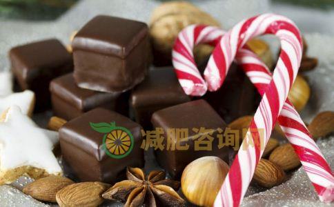 哪些食物越吃越肥 哪些食物热量高 吃哪些食物最容易变肥 