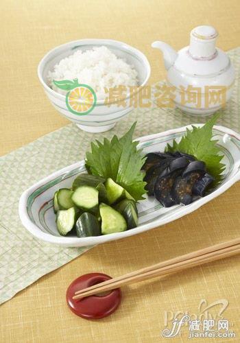 3款黄瓜鸡蛋减肥餐 享瘦一夏季