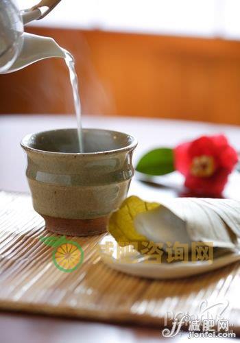 自制花草减肥茶 喝掉多余脂肪