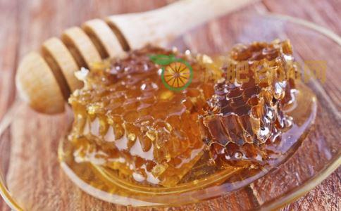 蜂蜜减肥法 蜂蜜怎么吃减肥 吃蜂蜜能减肥吗