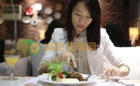 晚餐怎么吃能减肥 晚餐怎么吃减肥 晚餐怎么吃可瘦身