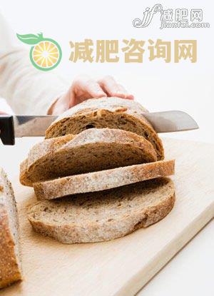 要吃消化速度慢的食物，控制食欲