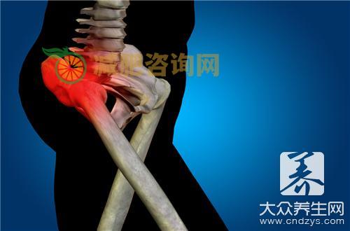 老年人腿关节肿是什么原因？