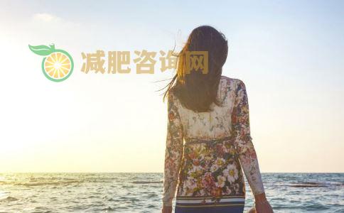 冬季快速瘦身 冬季减肥 瑜伽 步行 晨操 原地跑