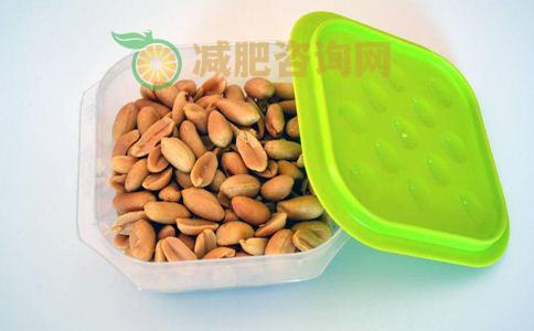 减肥食谱一周瘦10斤 减肥吃什么 如何减肥