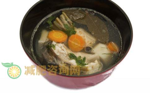 好喝又减肥的汤有哪些 喝什么汤能减肥 喝了能减肥的汤有哪些