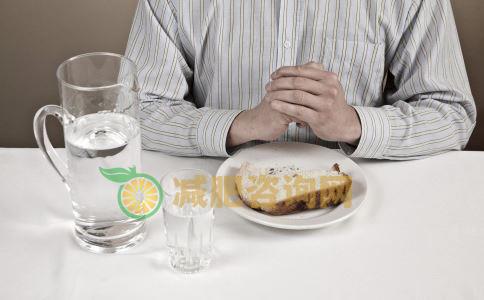 导致男士减肥失败的原因有哪些 哪些原因会导致男士减肥失败 什么原因会导致男士减肥失败