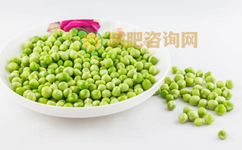 吃什么主食可以减肥 减肥吃什么主食好 不吃主食减肥的危害