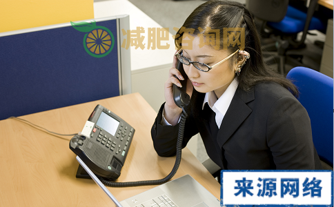 办公室也可以减肥 办公室白领要如何减肥 在办公室减肥的方法