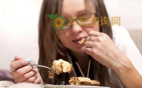 元旦将至吃什么好 这样吃脂肪才不会缠身 大餐怎么吃才不会胖