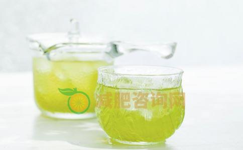 喝果酒会长胖吗 适当喝对身体有好处 喝果酒会长胖吗 果酒怎么喝可以减肥 喝果酒的好处有哪些