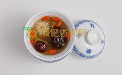 红枣山楂枸杞减肥茶 枸杞可以减肥吗 枸杞减肥要注意哪些事项