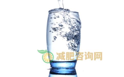 为什么节食减肥容易失败 节食减肥会反弹吗 适当节食有利于减肥