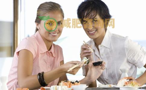 瘦下半身的方法有哪些 减肥期间如何瘦下半身 瘦下半身的运动有哪些