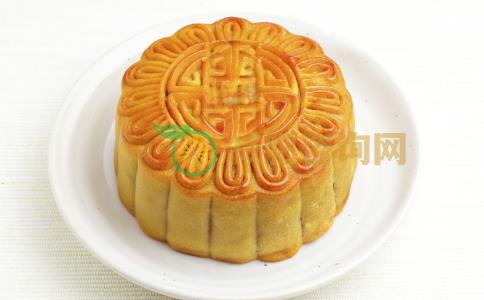 中秋吃月饼会长胖吗 月饼怎么吃才不会胖 吃月饼不长胖的方法